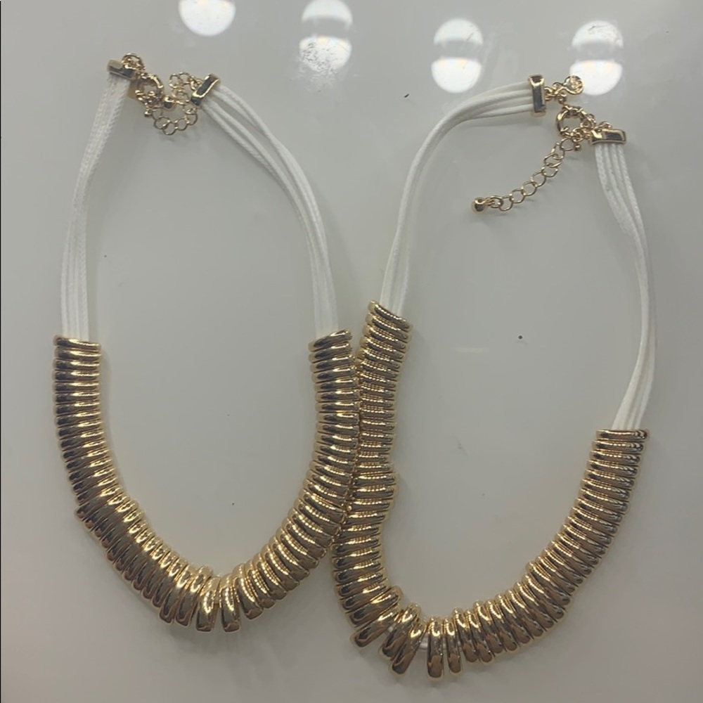 ⚡️New⚡️Loft gold necklace x 2